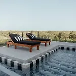 Luxe Jungle Loft Private Pool